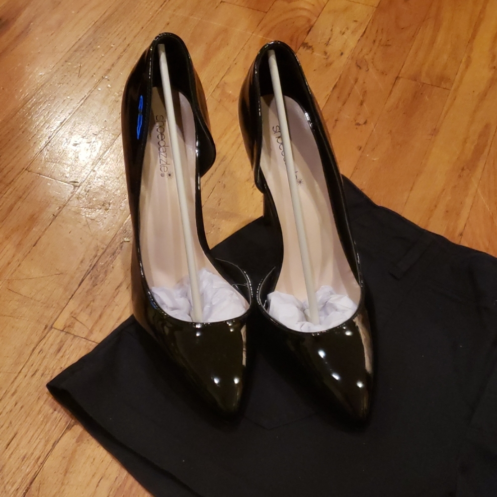 Shoedazzle Demetra Pump